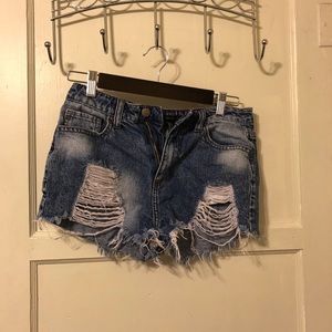 Denim distressed shorts